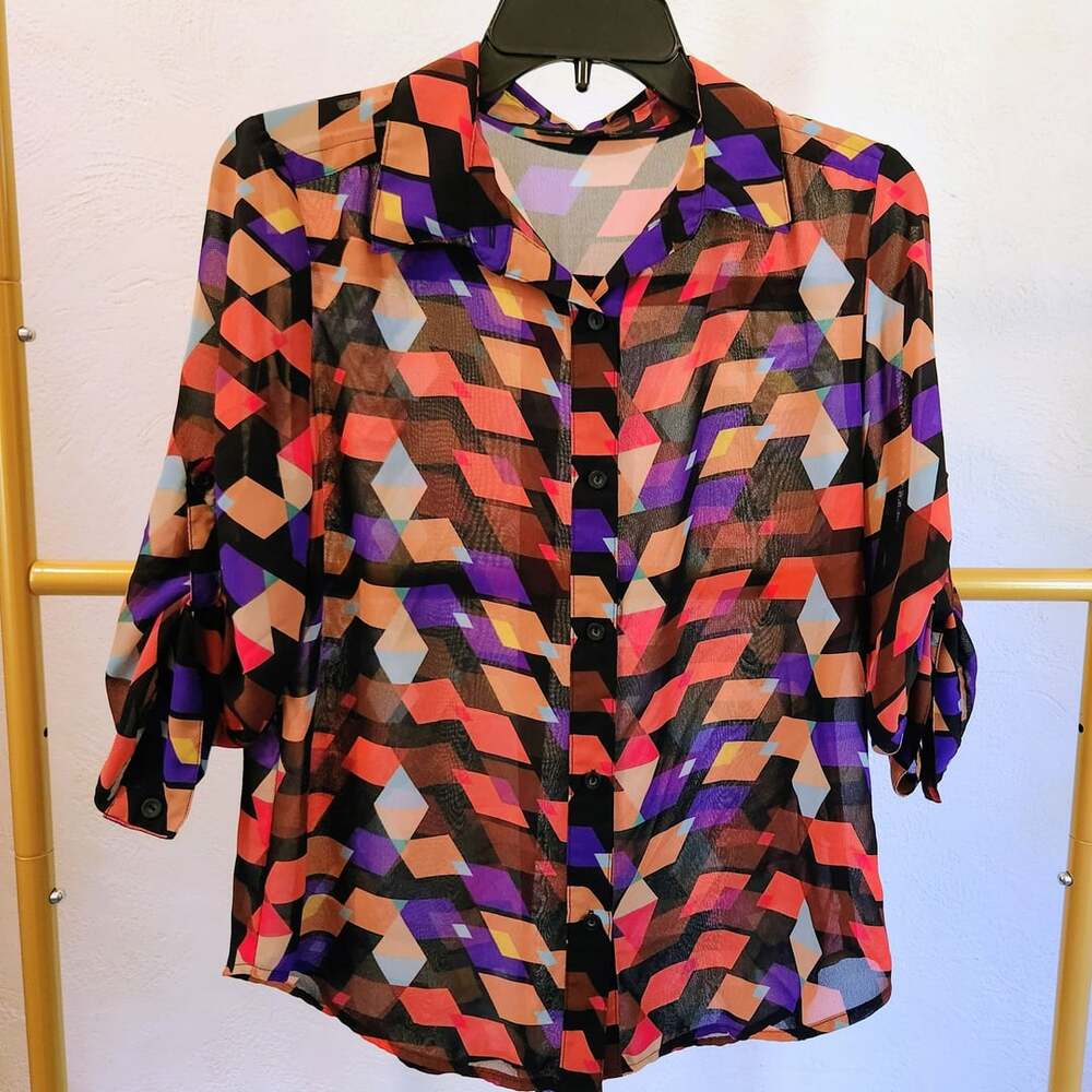 a.n.a Petite Multicolor Geometric Print Button Down Blouse PM